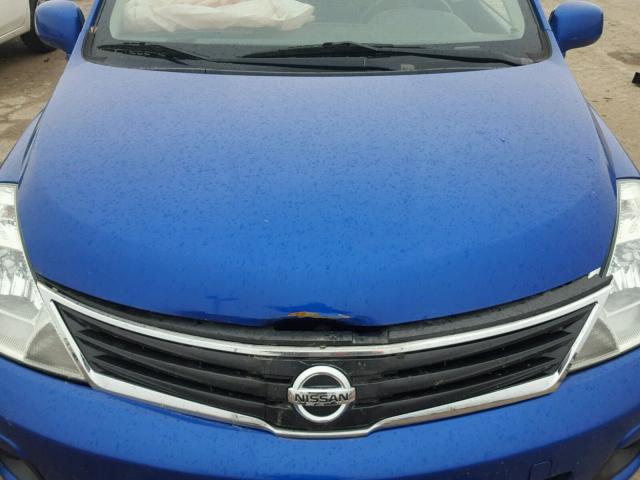 3N1BC1CP7AL371663 - 2010 NISSAN VERSA S BLUE photo 7