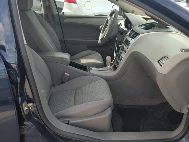 1G1ZG57B99F246362 - 2009 CHEVROLET MALIBU LS Mavi foto 5