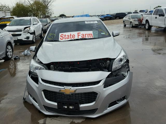 1G11E5SA8GF151791 - 2016 CHEVROLET MALIBU LIM 银色 照片 9