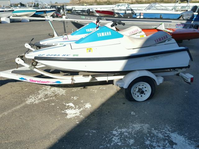 YAMA0449H293 - 1993 YAMAHA JET SKI WHITE photo 3