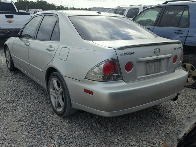 JTHBD192X30070535 - 2003 LEXUS IS 300 SILVER photo 3