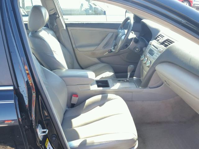 4T1BE46K79U404229 - 2009 TOYOTA CAMRY BASE BLACK photo 5