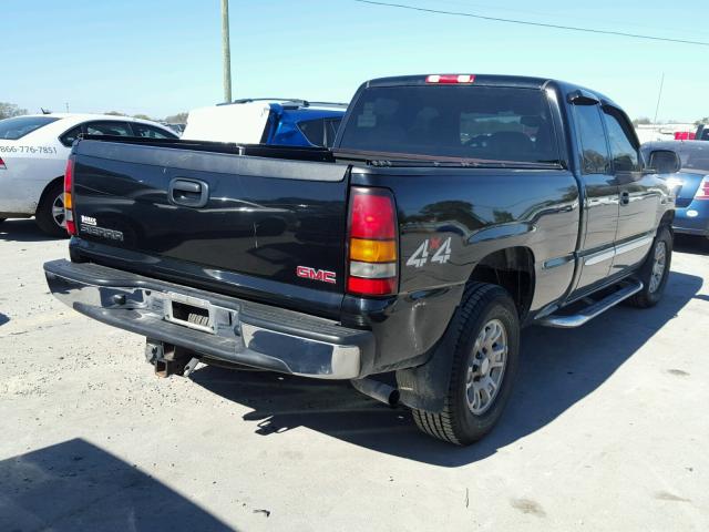 1GTEK19Z05Z288323 - 2005 GMC NEW SIERRA BLACK photo 4