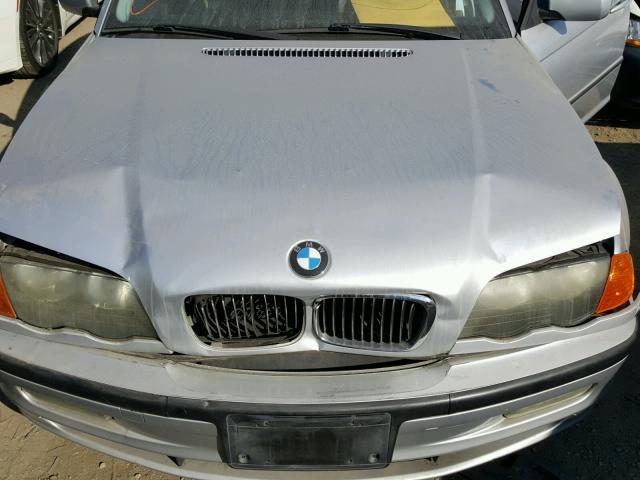 WBAAM5344YJR60977 - 2000 BMW 328 I SILVER photo 7