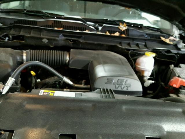 1C6RR7LG7HS584015 - 2017 RAM 1500 SLT BLACK photo 7