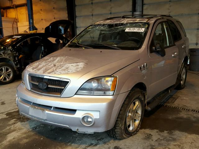 KNDJD733165584153 - 2006 KIA SORENTO EX SILVER photo 2