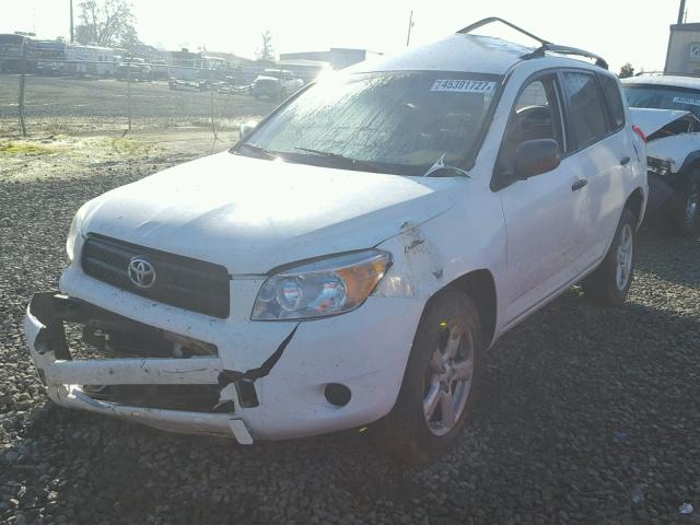 JTMZD33V875046886 - 2007 TOYOTA RAV4 WHITE photo 2