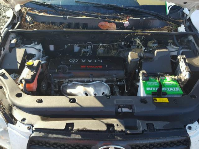 JTMZD33V875046886 - 2007 TOYOTA RAV4 WHITE photo 7