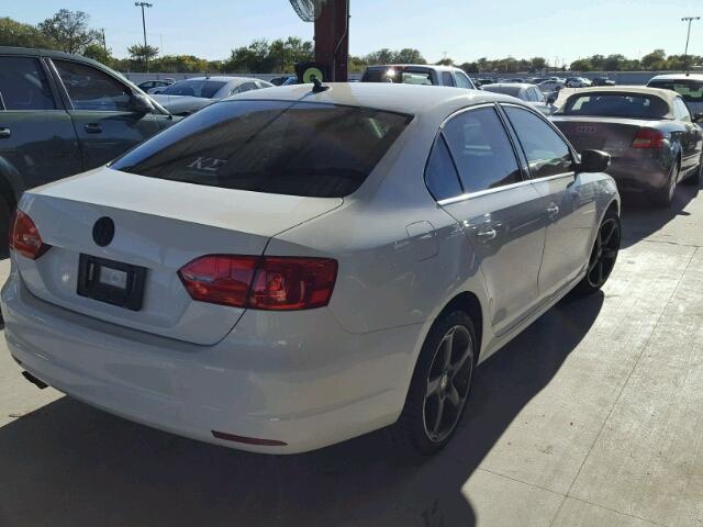 3VWD07AJ4EM323762 - 2014 VOLKSWAGEN JETTA SE Ağ foto 4