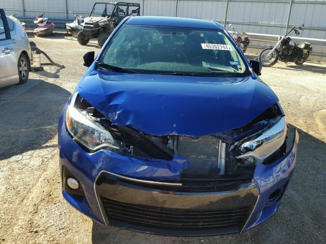 5YFBURHE0GP522502 - 2016 TOYOTA COROLLA L BLUE photo 9