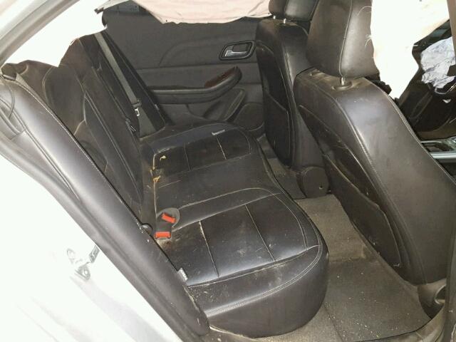 1G11H5SAXDF288556 - 2013 CHEVROLET MALIBU LTZ 银色 照片 6