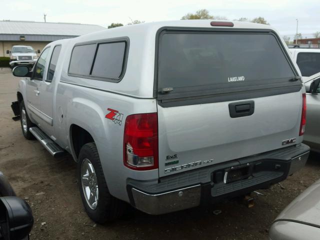 1GTR2WE73CZ181721 - 2012 GMC SIERRA K15 SILVER photo 3