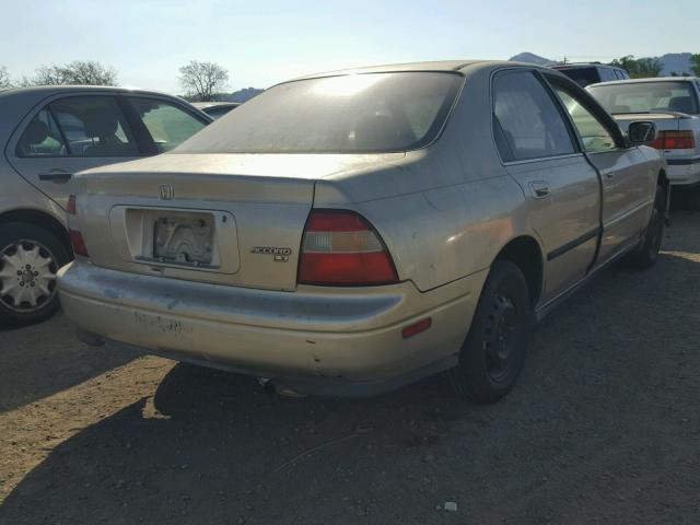 1HGCD5637RA149529 - 1994 HONDA ACCORD LX GOLD photo 4