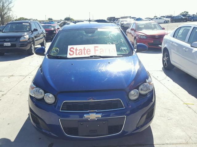 1G1JC5SH4D4193174 - 2013 CHEVROLET SONIC BLUE photo 9