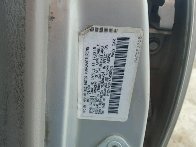 1Y1SK5284YZ436923 - 2000 CHEVROLET GEO PRIZM SILVER photo 10