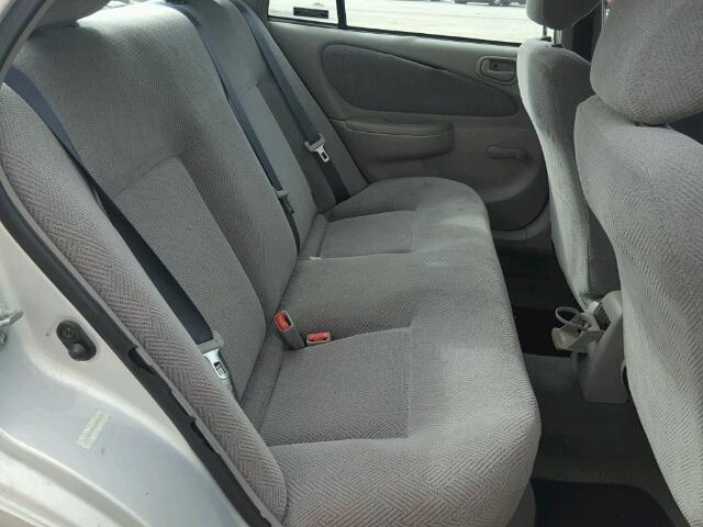 1Y1SK5284YZ436923 - 2000 CHEVROLET GEO PRIZM 银色 照片 6