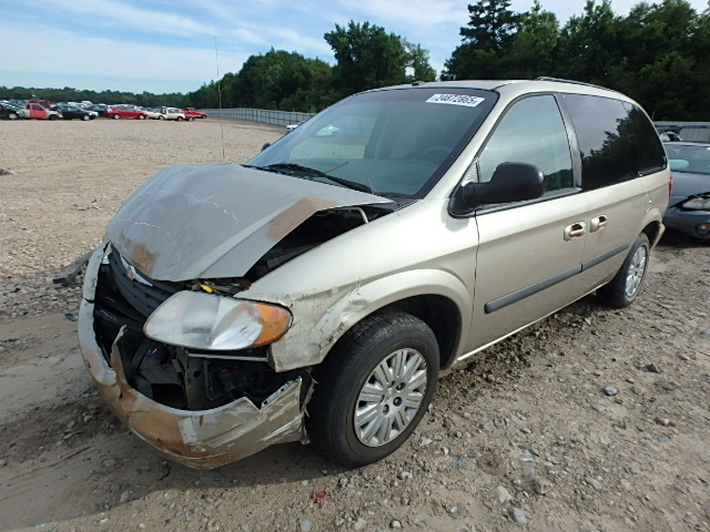 1A4GP45R06B739417 - 2006 CHRYSLER TOWN & COU GOLD photo 2