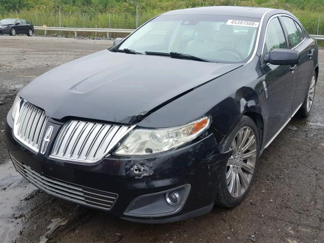 1LNHM94R99G613478 - 2009 LINCOLN MKS BLACK photo 2
