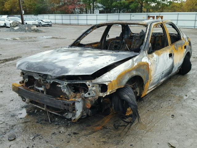 JT2BG22K7Y0523440 - 2000 TOYOTA CAMRY BURN photo 2