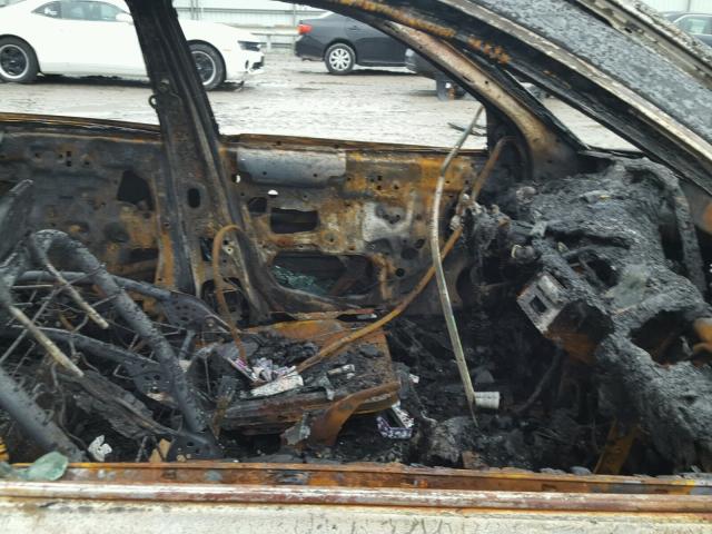 JT2BG22K7Y0523440 - 2000 TOYOTA CAMRY BURN photo 5