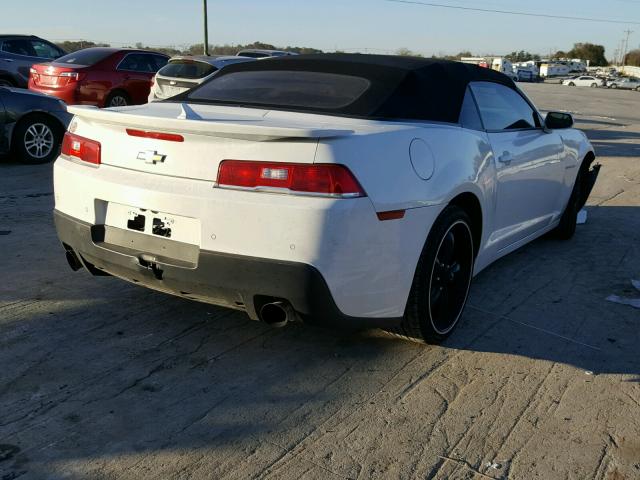 2G1FD3D32F9108518 - 2015 CHEVROLET CAMARO LT WHITE photo 4