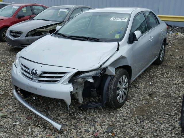 5YFBU4EE5DP204510 - 2013 TOYOTA COROLLA SILVER photo 2