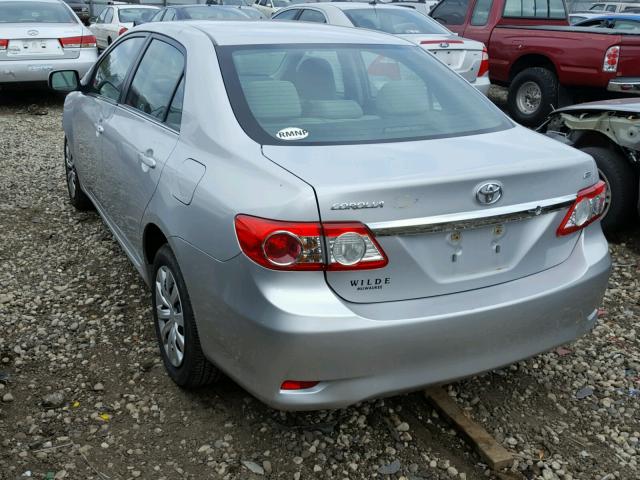 5YFBU4EE5DP204510 - 2013 TOYOTA COROLLA SILVER photo 3