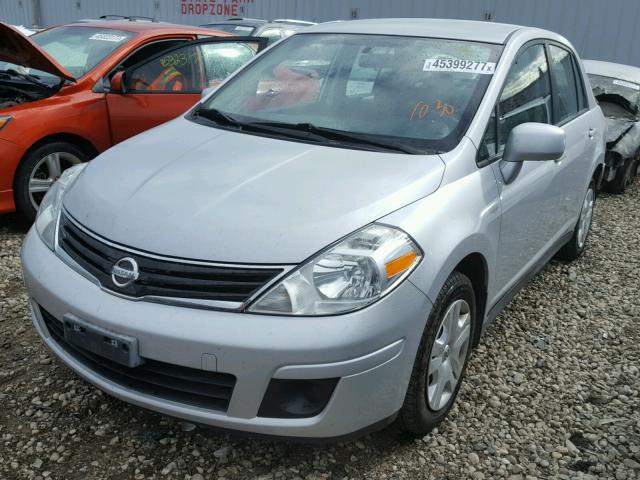 3N1BC1AP4AL399245 - 2010 NISSAN VERSA S SILVER photo 2