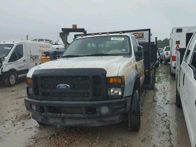 1FDXF46Y38ED86263 - 2008 FORD F450 SUPER WHITE photo 2