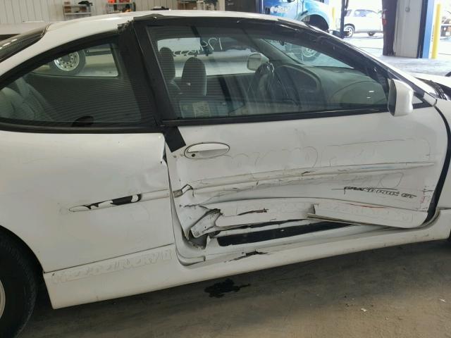 1G2WP12K7XF237641 - 1999 PONTIAC GRAND PRIX WHITE photo 9