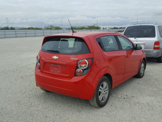 1G1JA6SH9C4112275 - 2012 CHEVROLET SONIC LS 红色 照片 4