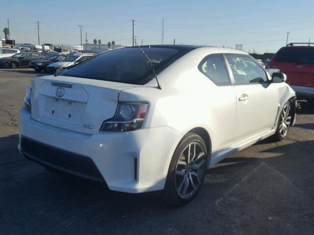 JTKJF5C76GJ022431 - 2016 TOYOTA SCION TC WHITE photo 4