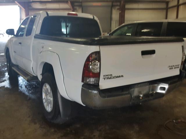 5TFTU4GN7CX026617 - 2012 TOYOTA TACOMA PRE WHITE photo 3