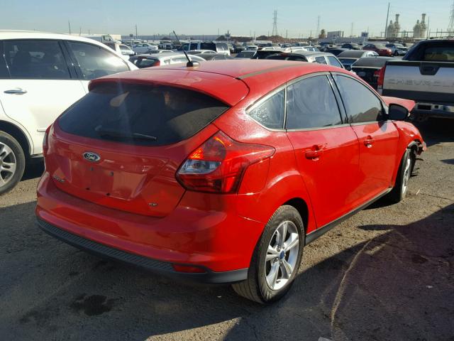 1FADP3K25DL138575 - 2013 FORD FOCUS SE RED photo 4
