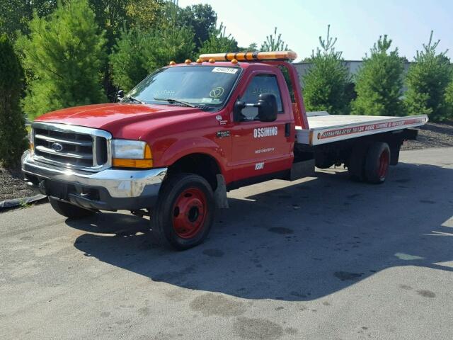 1FDAF56FXYEC21420 - 2000 FORD F550 SUPER RED photo 2