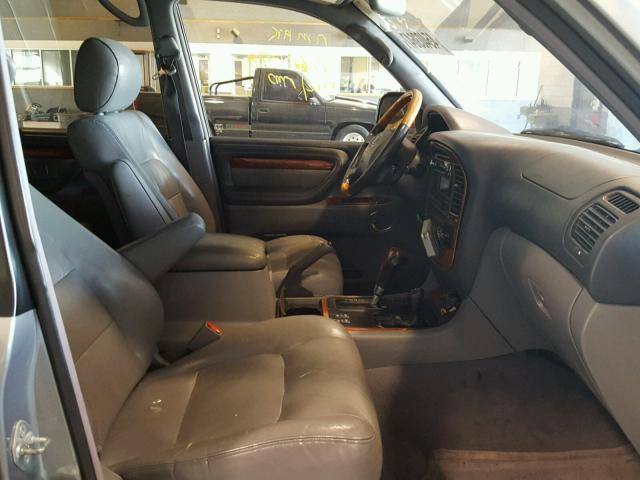 JTJHT00W213500141 - 2001 LEXUS LX 470 GRAY photo 5