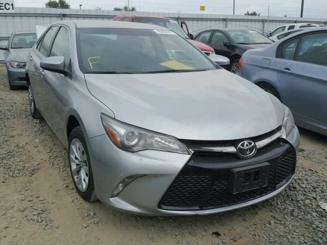 4T1BF1FK2GU523797 - 2016 TOYOTA CAMRY LE SILVER photo 1