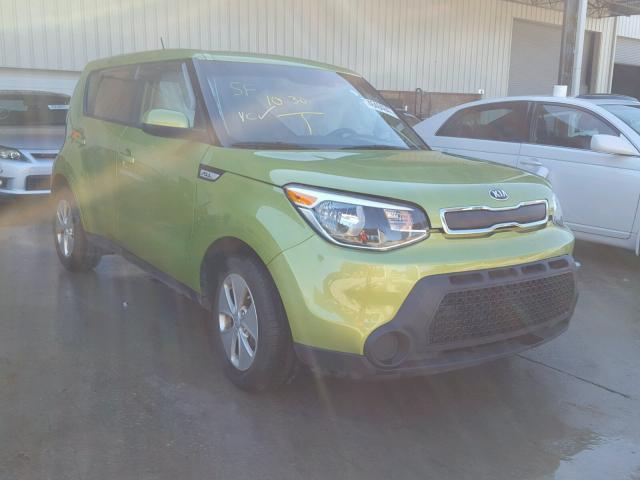 KNDJN2A24G7827180 - 2016 KIA SOUL GREEN photo 1