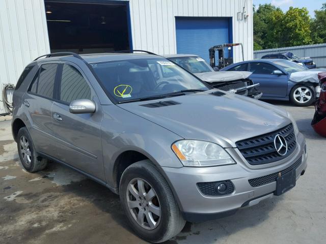 4JGBB86EX6A026415 - 2006 MERCEDES-BENZ ML 350 GRAY photo 1