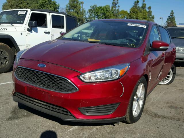 1FADP3K28HL206177 - 2017 FORD FOCUS SE RED photo 2