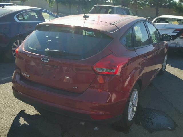 1FADP3K28HL206177 - 2017 FORD FOCUS SE RED photo 4