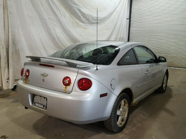 1G1AL18F067680338 - 2006 CHEVROLET COBALT LT SILVER photo 4