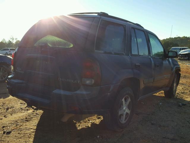 1GNDS13S742414490 - 2004 CHEVROLET TRAILBLAZE BLUE photo 4