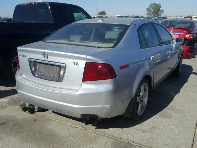 19UUA66295A023824 - 2005 ACURA TL SILVER photo 4