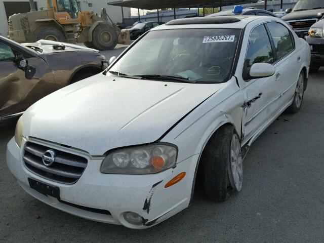 JN1DA31A23T403314 - 2003 NISSAN MAXIMA GLE WHITE photo 2