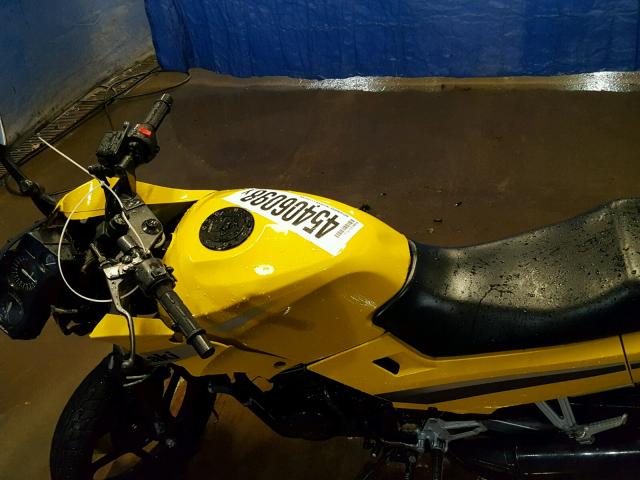 JKAEXMF174DA00985 - 2004 KAWASAKI EX250 F YELLOW photo 5