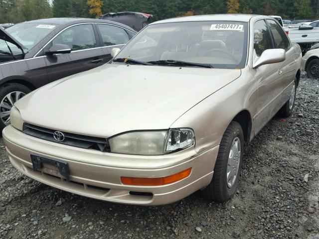 JT2SK12E1P0127196 - 1993 TOYOTA CAMRY LE GOLD photo 2