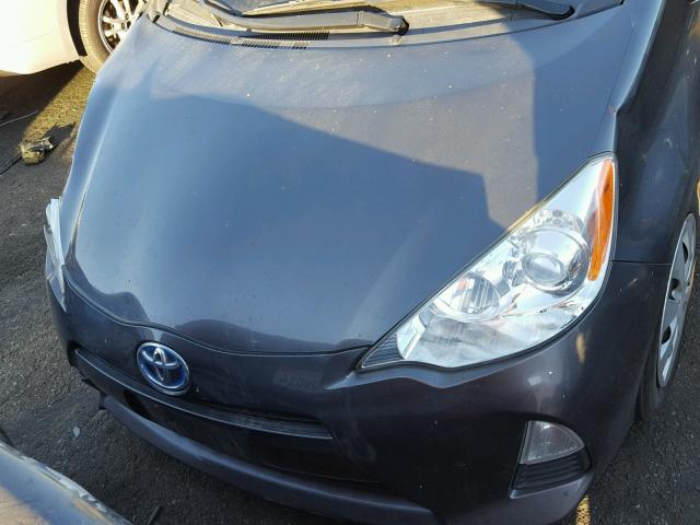 JTDKDTB33C1517202 - 2012 TOYOTA PRIUS C GRAY photo 7