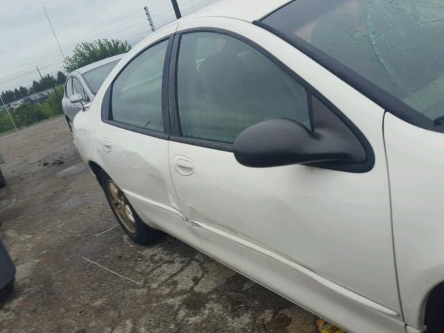 2B3HD46RX3H563403 - 2003 DODGE INTREPID S WHITE photo 9