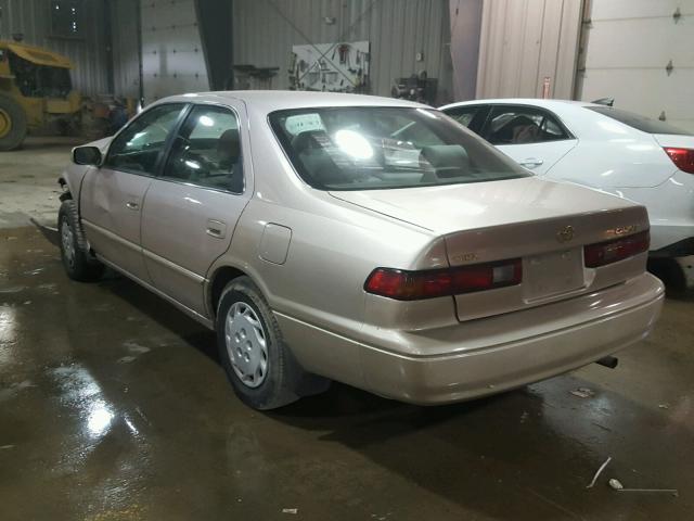 4T1BG22K7VU755365 - 1997 TOYOTA CAMRY CE SILVER photo 3